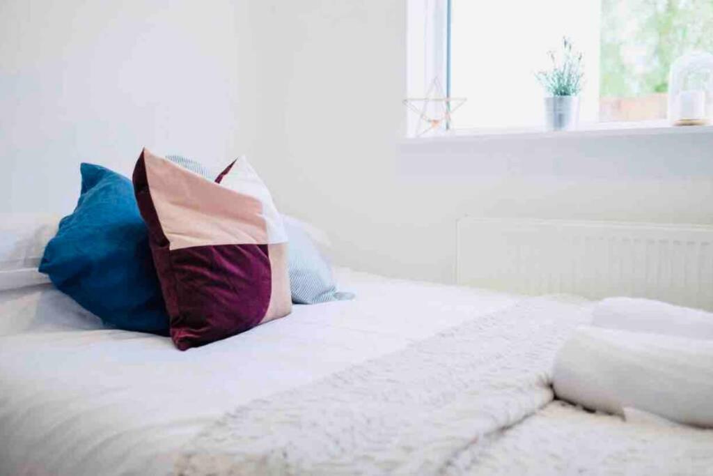 Gorgeous Luxury Chalet, New Forest & Coast & Hordle Kültér fotó